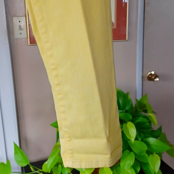 SALE‼️Michael Kors Pants!🥰👖 - Picture 8 of 16